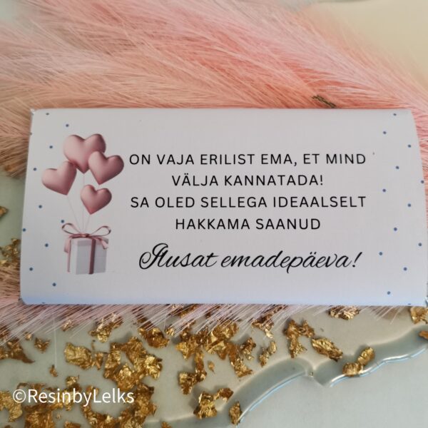 šokolaad emadepäevaks eriline ema